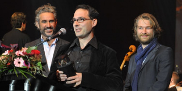 Alex Wins Discovery of the Year Award at WSA