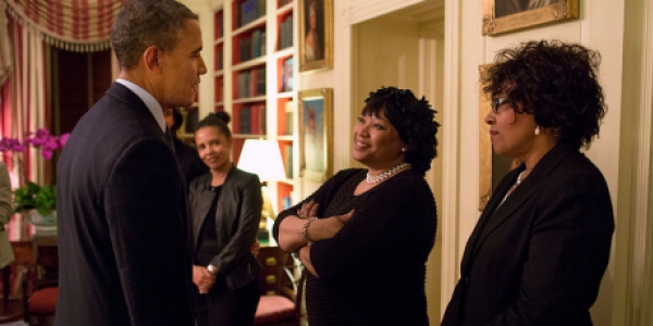 President Obama Hosts Screening of ‘Mandela: Long Walk to Freedom’ at White House